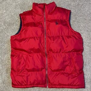 Us Polo Red puffer vest. Size Medium